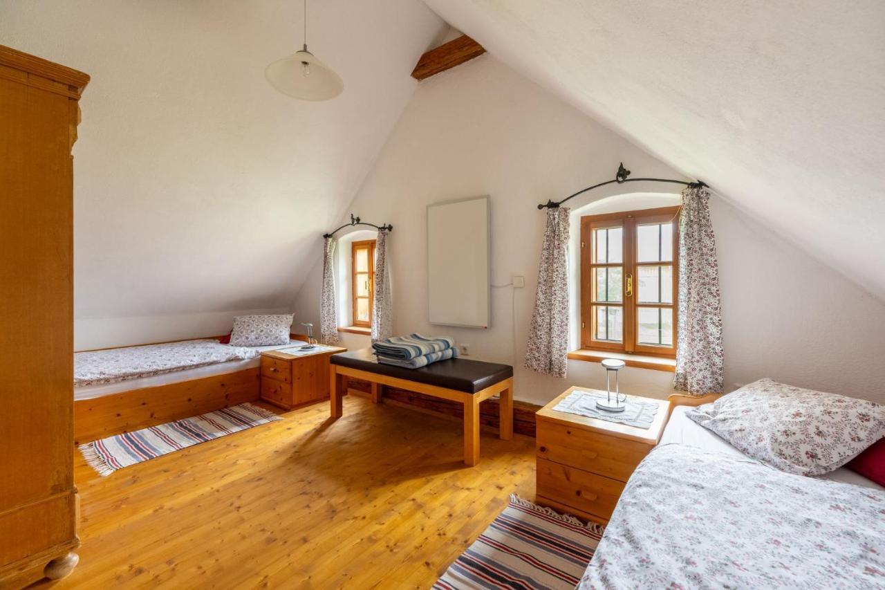 Landlust-Ferienhaus Am Rosenhof Hartberg Esterno foto
