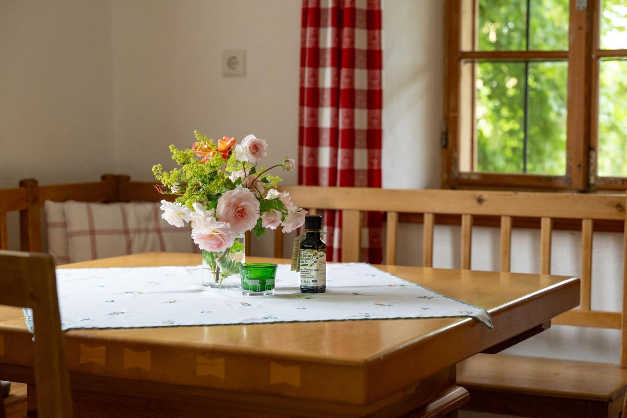 Landlust-Ferienhaus Am Rosenhof Hartberg Esterno foto